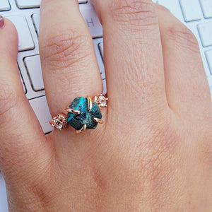 Raw Chrysocolla Crystal Ring - Uniquelan Jewelry