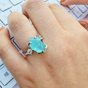 Raw Apatite Statement Ring - Uniquelan Jewelry