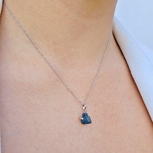 Raw London Blue Topaz Necklace - Uniquelan Jewelry