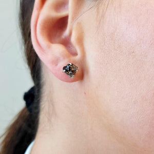 Raw Smoky Quartz Stud Earrings - Uniquelan Jewelry