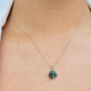 Genuine Raw Emerald Necklace - Uniquelan Jewelry