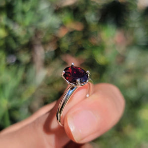 Natural Garnet Heart Ring - Uniquelan Jewelry