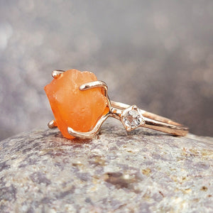 Raw Carnelian Crystal Ring - Uniquelan Jewelry