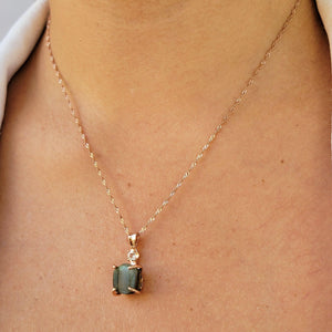 Raw Flashy Labradorite Necklace - Uniquelan Jewelry