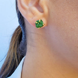 Raw Green Tourmaline Stud Earrings - Uniquelan Jewelry