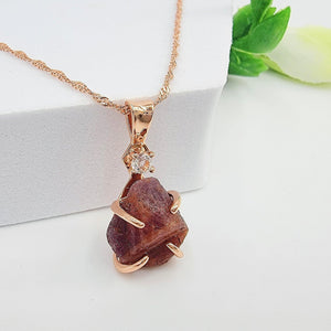 Raw Pink Sapphire Necklace - Uniquelan Jewelry