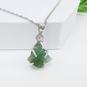 Raw Zambia Emerald Necklace - Uniquelan Jewelry