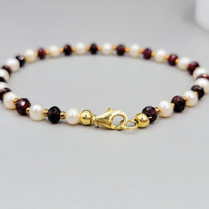 Real Garnet and Pearl Bracelet - Uniquelan Jewelry