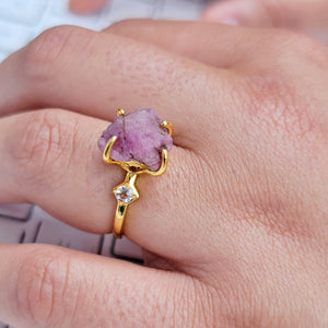 Real Raw Pink Sapphire Ring - Uniquelan Jewelry