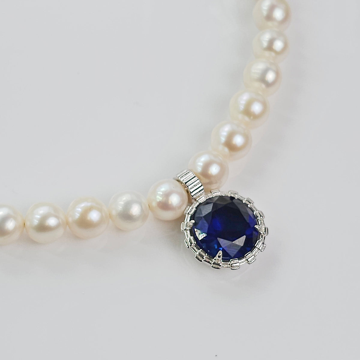 White Pearl and Sapphire Jewelry Set