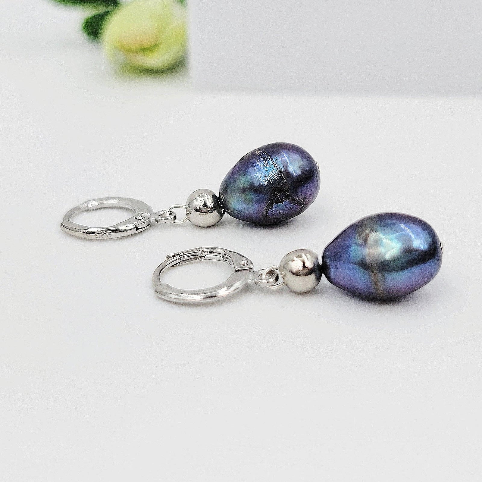 Black Pearl Drop Earrings - Uniquelan Jewelry