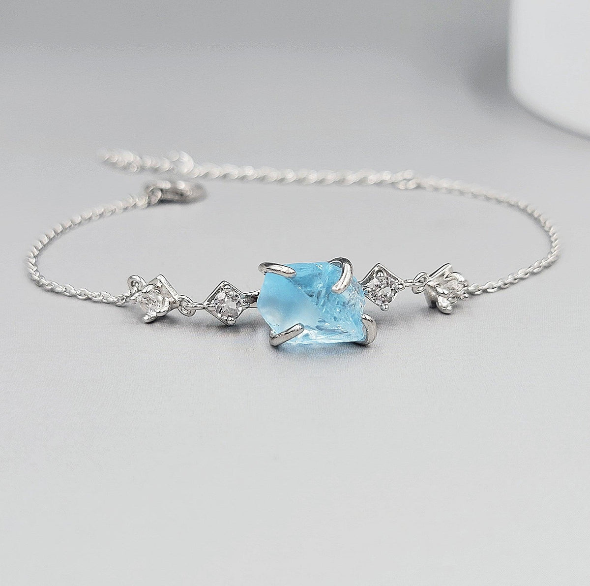 Raw Swiss Blue Topaz Bracelet - Uniquelan Jewelry