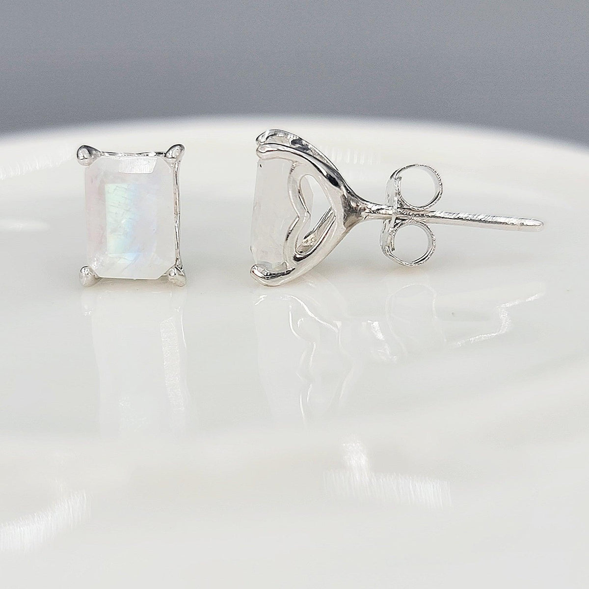 Real Moonstone Heart Stud Earrings - Uniquelan Jewelry