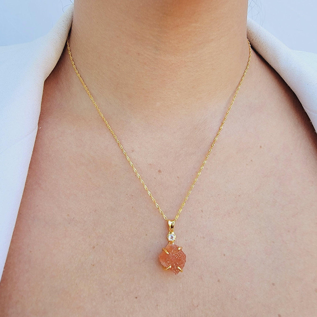 Raw Flashy Sunstone Crystal Necklace - Uniquelan Jewelry