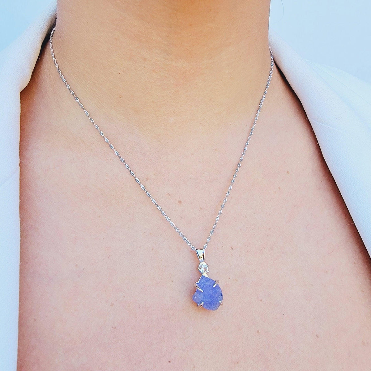 Raw Blue Tanzanite Necklace - Uniquelan Jewelry