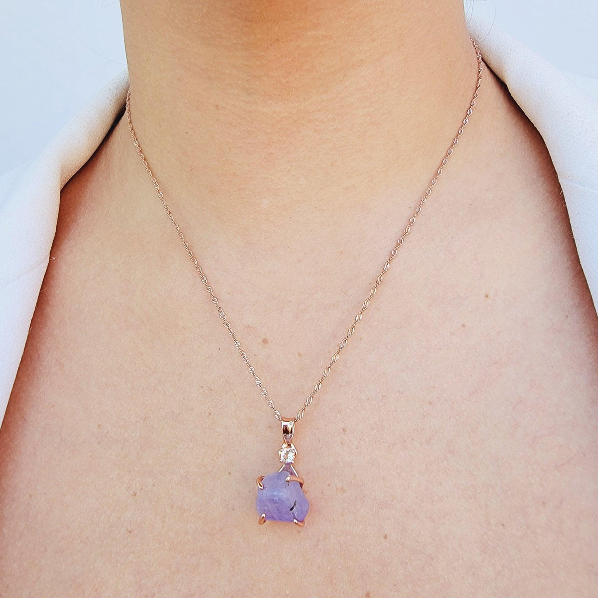 Raw Blue Tanzanite Necklace - Uniquelan Jewelry