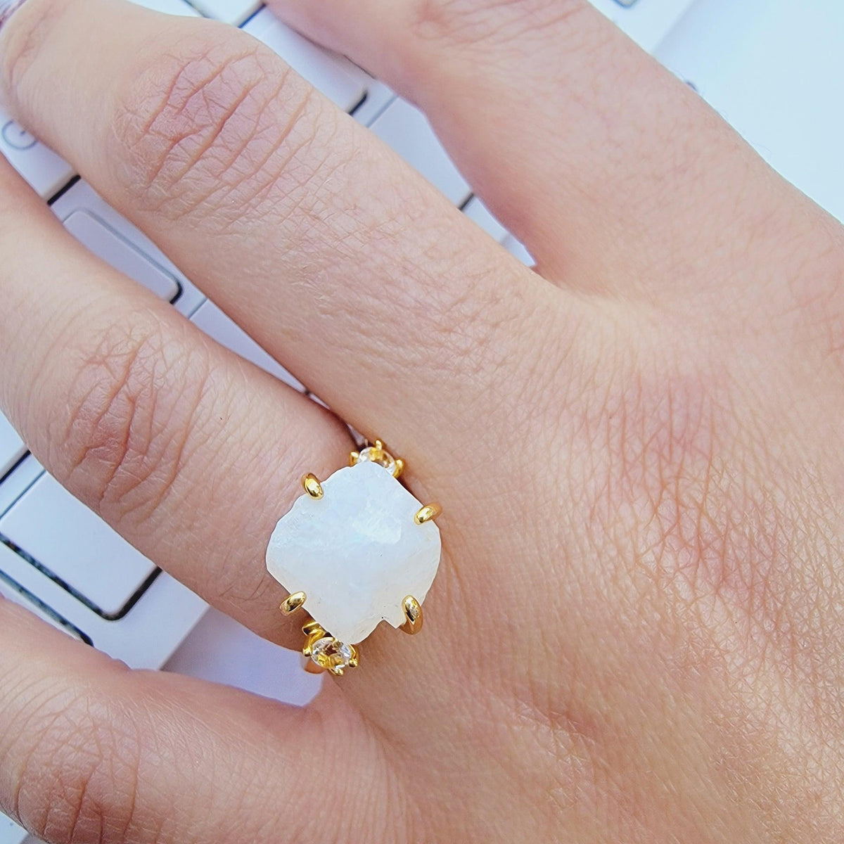 Raw Rainbow Moonstone Ring - Uniquelan Jewelry