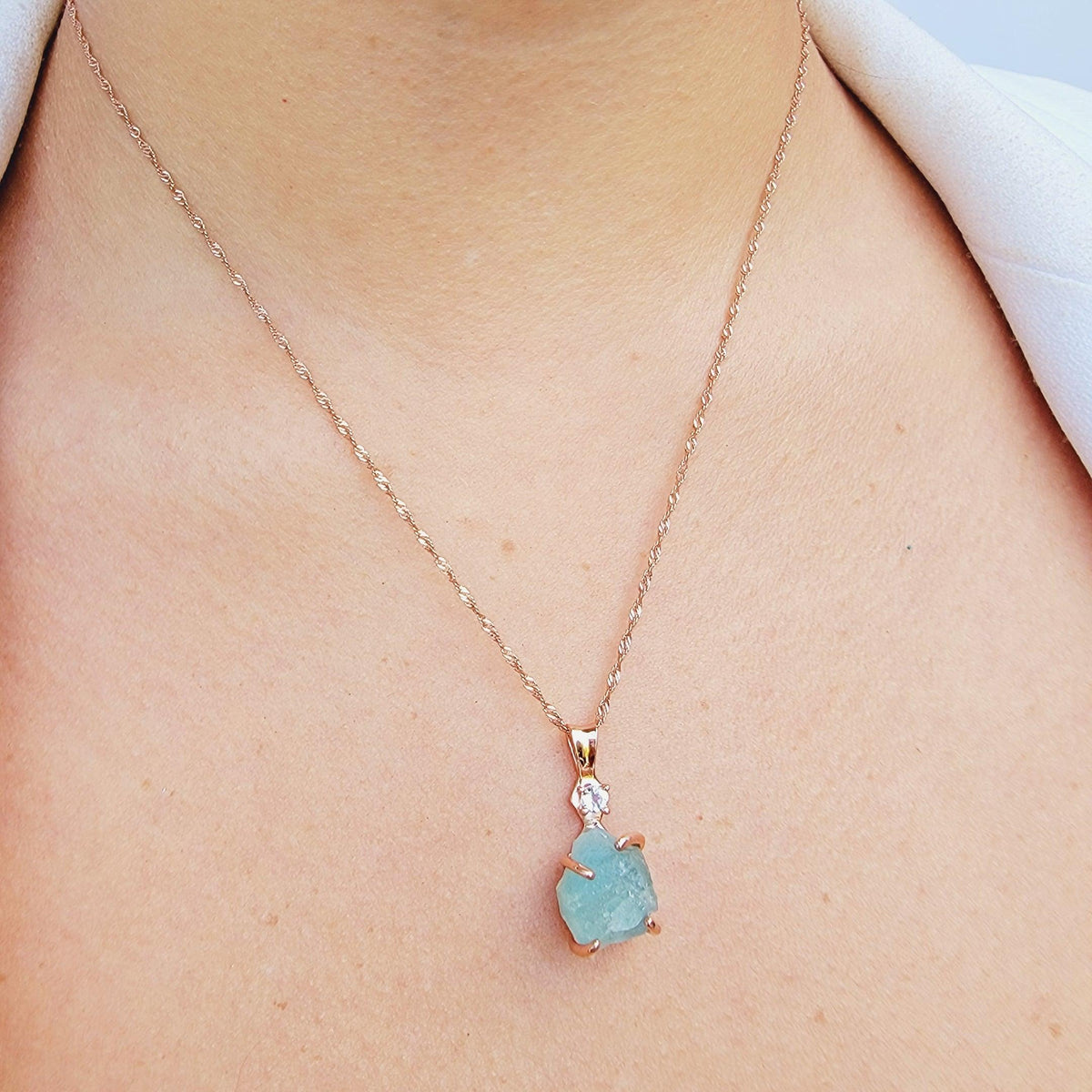 Raw Aquamarine Crystal Necklace - Uniquelan Jewelry