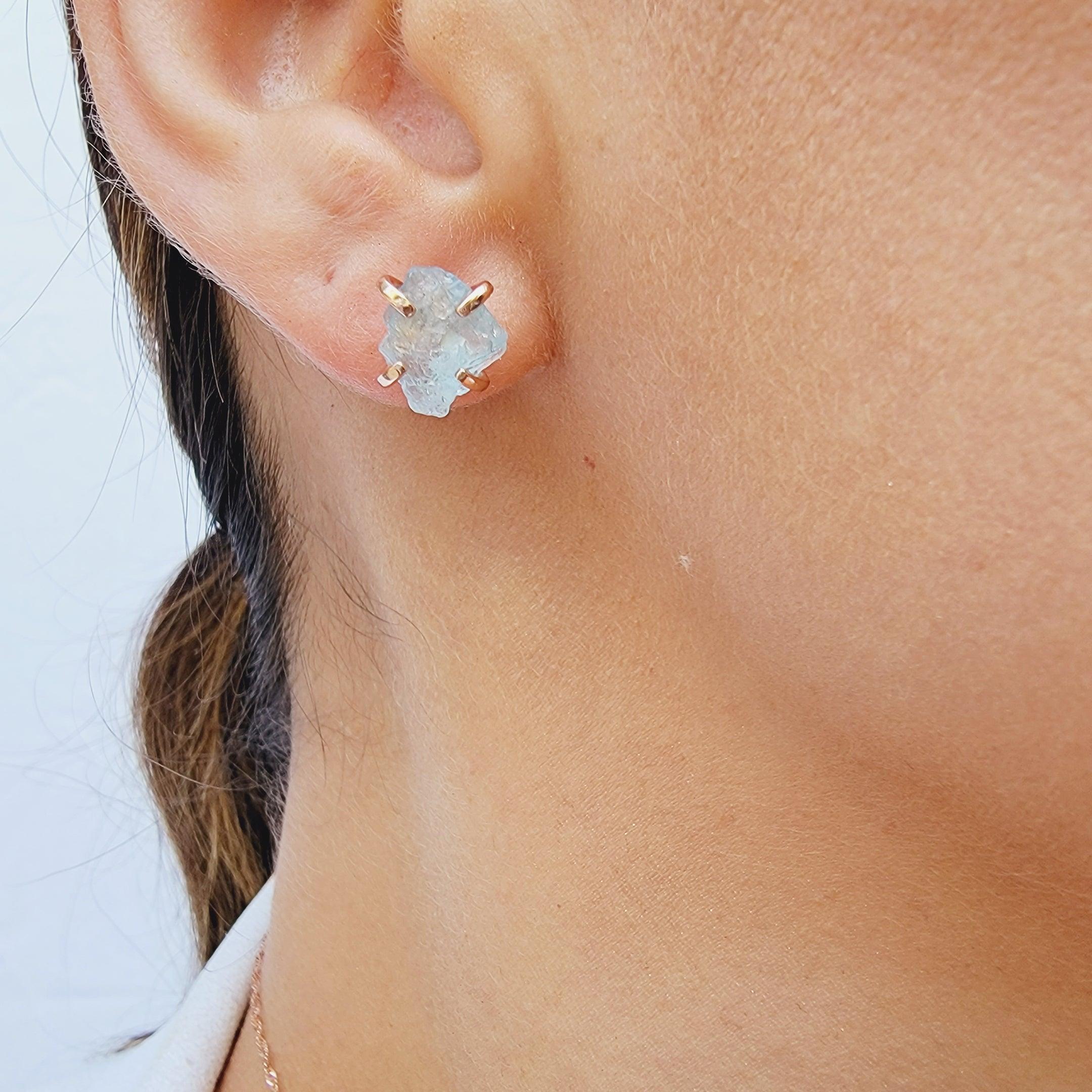 Raw Aquamarine Crystal Stud Earrings | Crystal stud earrings, Stud earrings,  Gold earrings studs