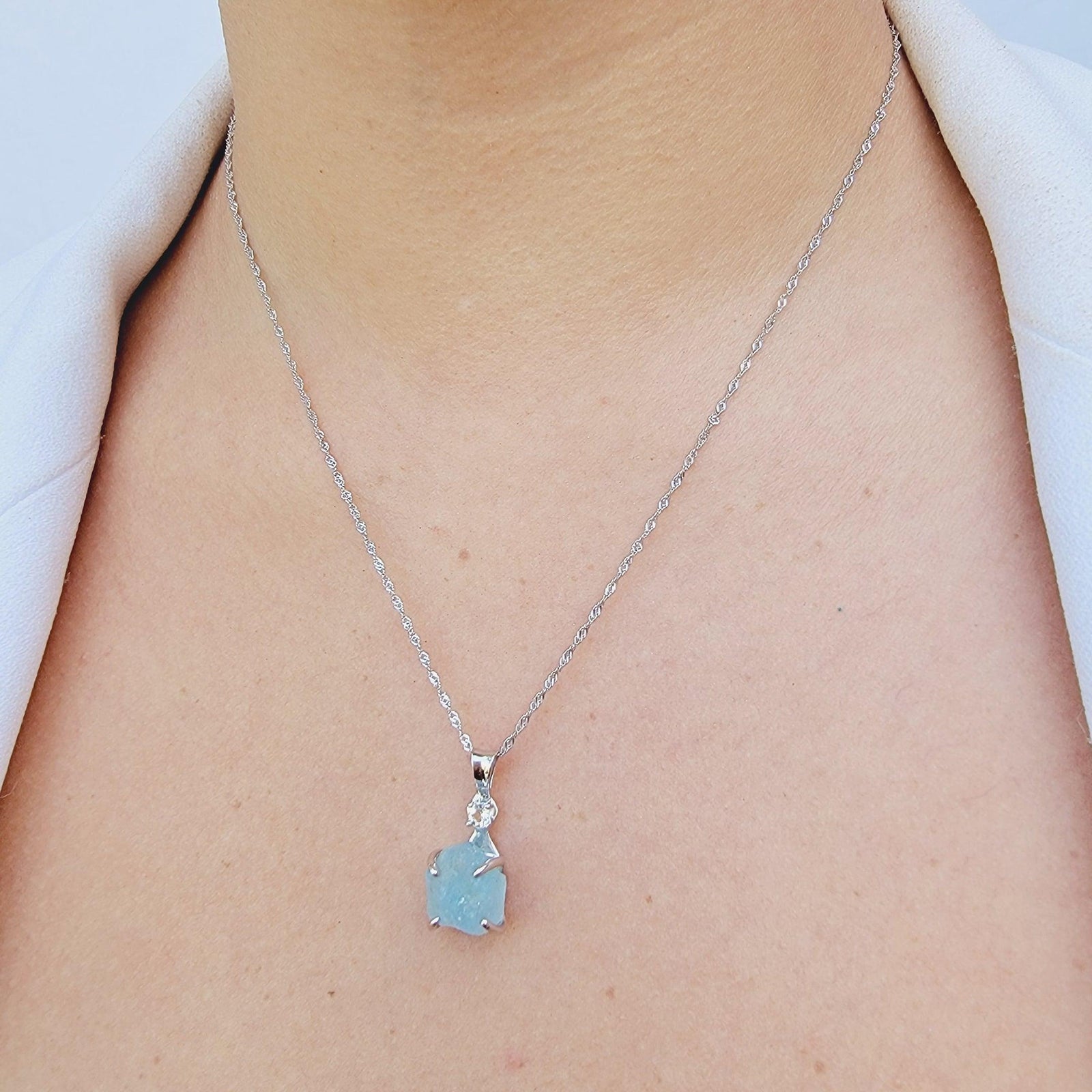 Aquamarine melon pendant necklace silver chain for women – Kiri Kiri