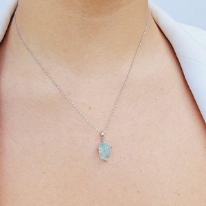 Genuine Raw Aquamarine Pendant Necklace - Uniquelan Jewelry