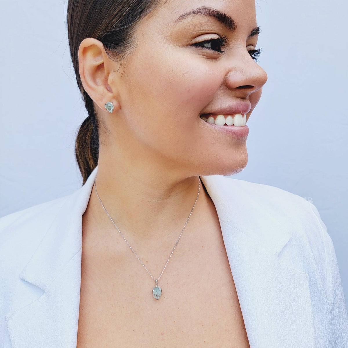 Genuine Raw Aquamarine Pendant Necklace - Uniquelan Jewelry