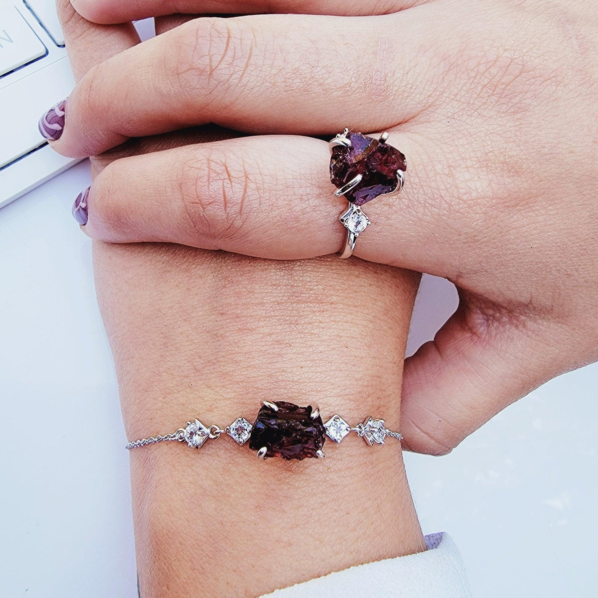 Raw Garnet Chain Bracelet - Uniquelan Jewelry