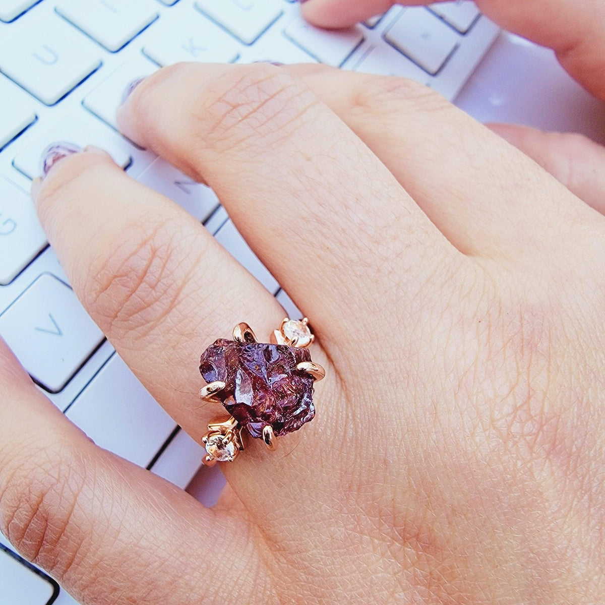 Real Raw Garnet Crystal Ring - Uniquelan Jewelry