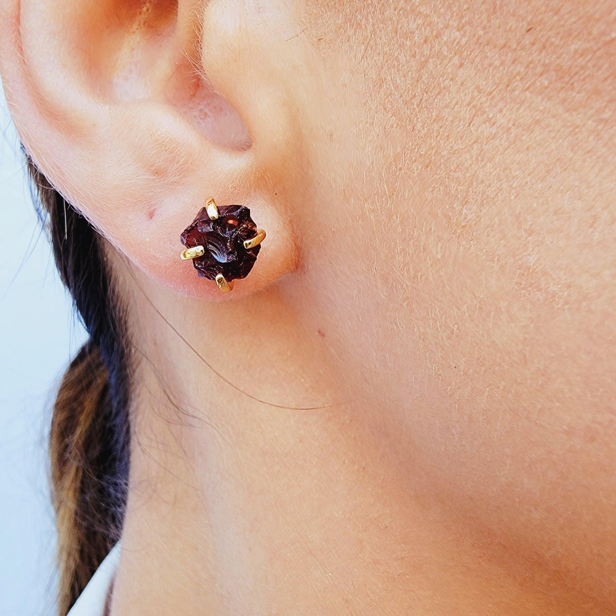 Genuine Raw Garnet Stud Earrings - Uniquelan Jewelry