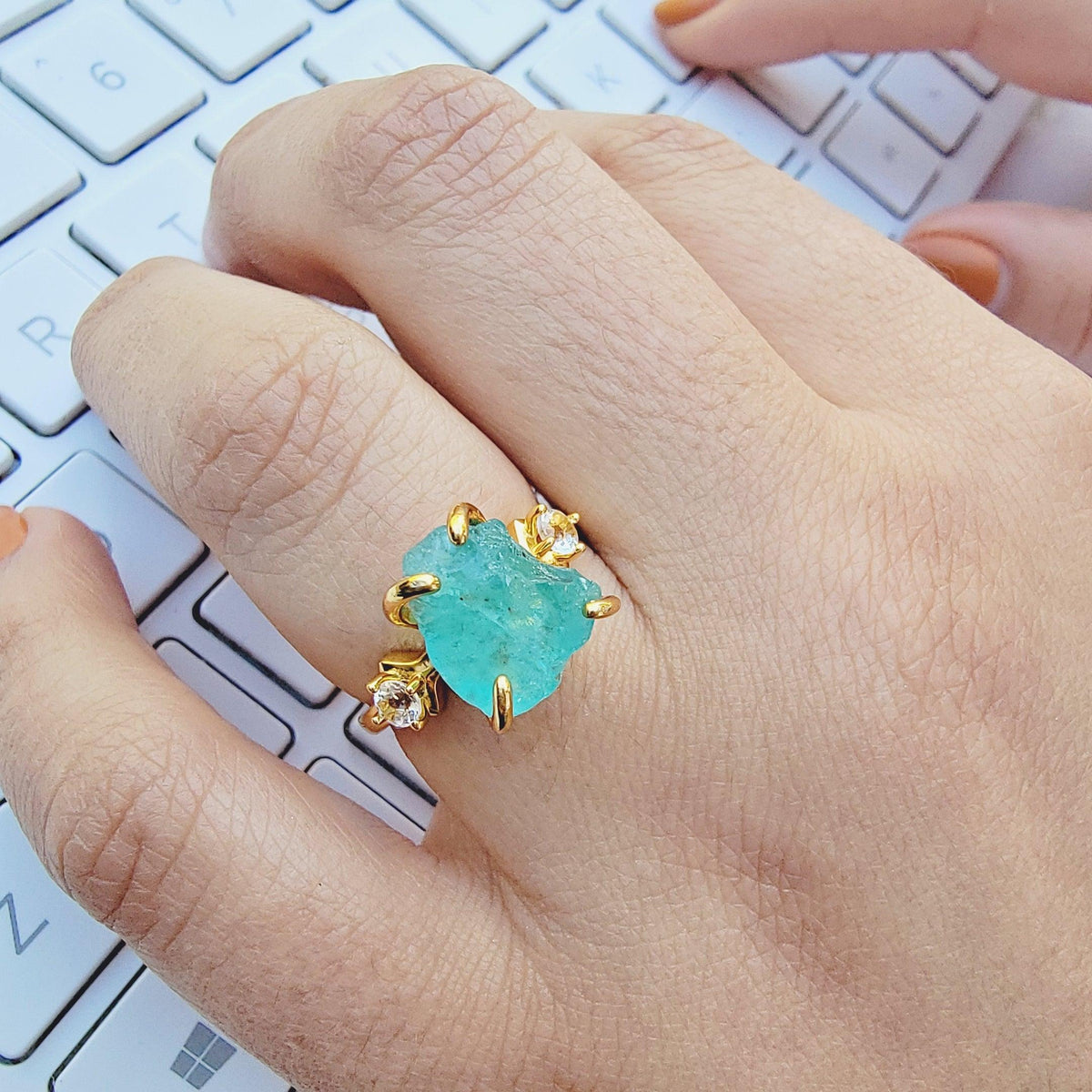 Raw Apatite Statement Ring - Uniquelan Jewelry