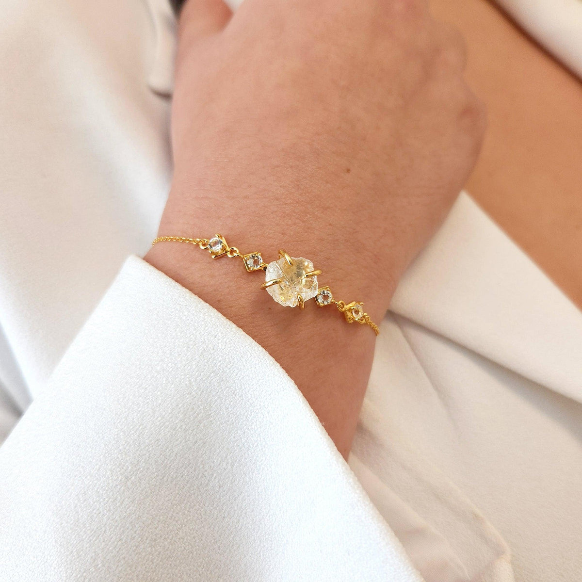 Raw Clear Quartz Chain Bracelet - Uniquelan Jewelry