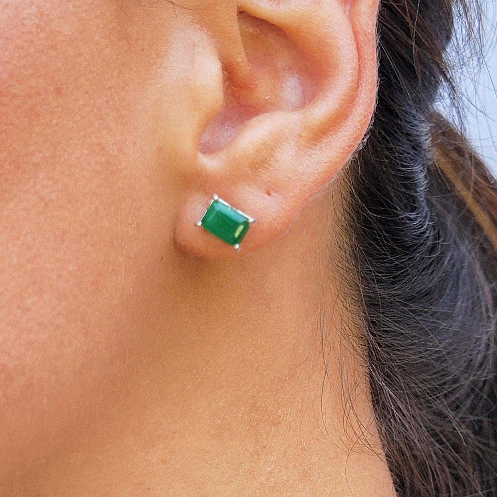Emerald Heart Stud Earrings - Uniquelan Jewelry