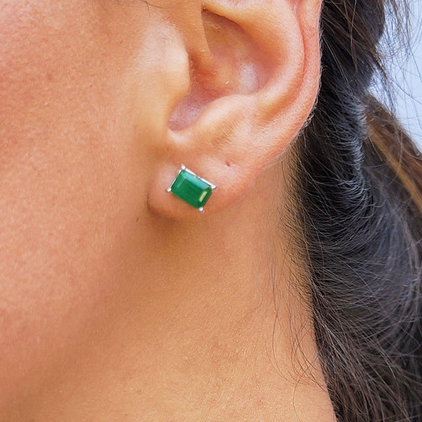 Rivière 18kt Gold Emerald Heart Cut Drop Earrings – CJ Charles Jewelers