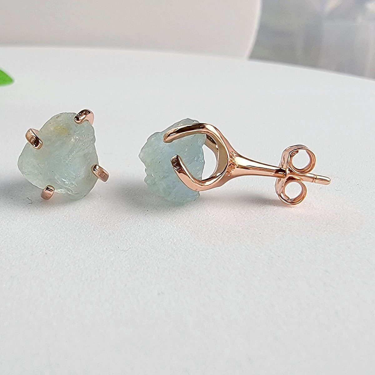 Genuine Raw Aquamarine Stud Earrings - Uniquelan Jewelry