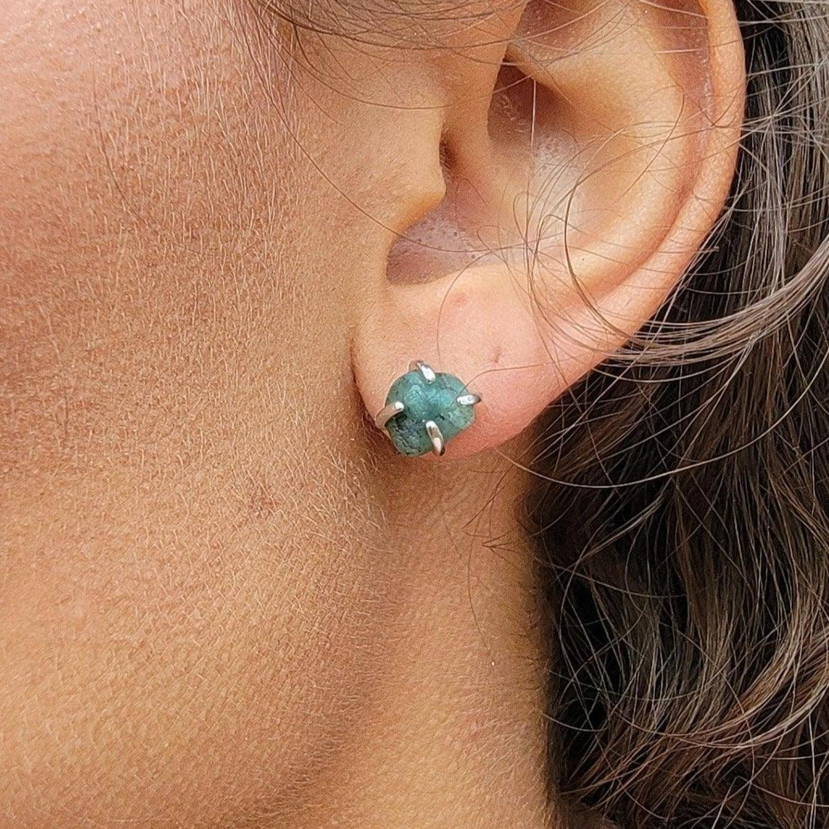 Genuine Raw Emerald Stud Earrings - Uniquelan Jewelry