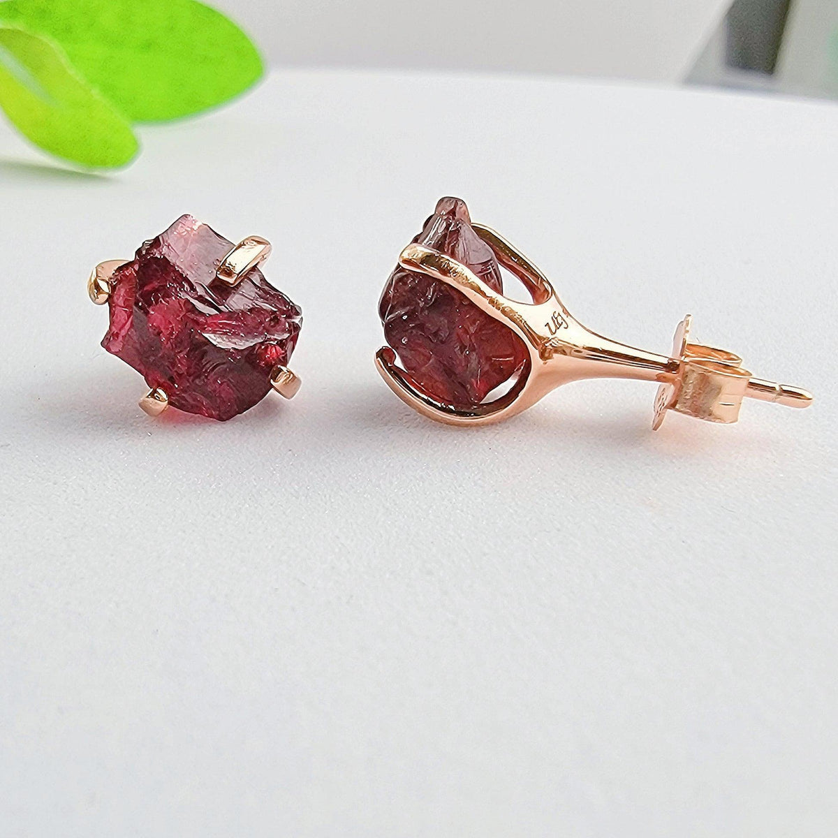 Genuine Raw Garnet Stud Earrings - Uniquelan Jewelry