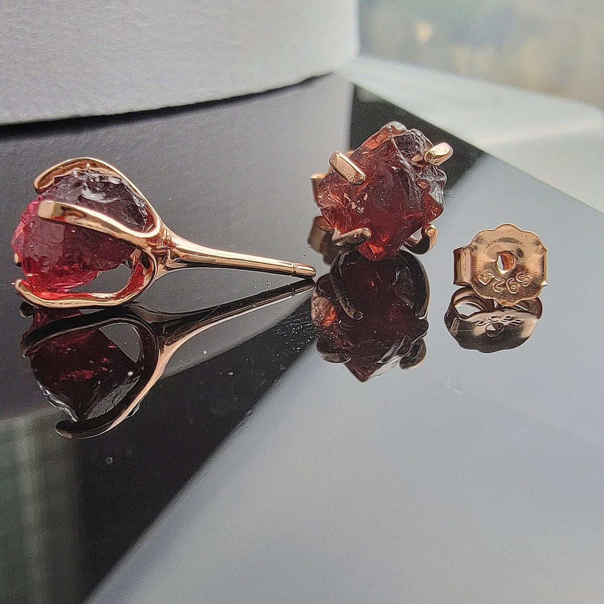 Genuine Raw Garnet Stud Earrings - Uniquelan Jewelry