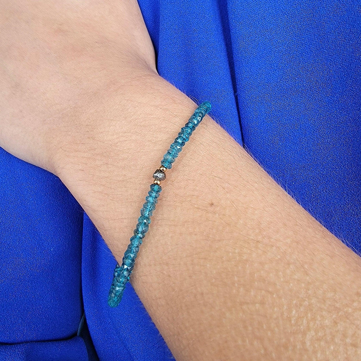 Natural Topaz and Raw Diamond Bracelet - Uniquelan Jewelry