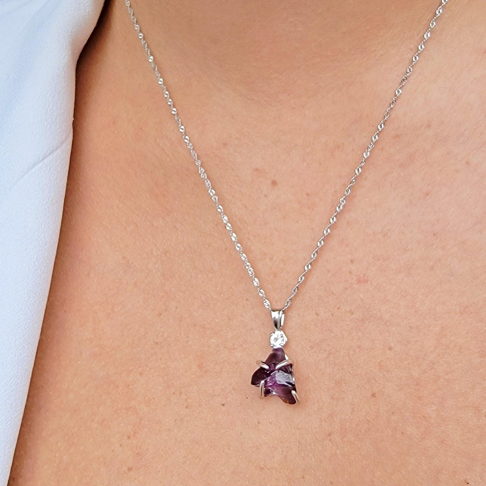 Raw Alexandrite Necklace - Uniquelan Jewelry