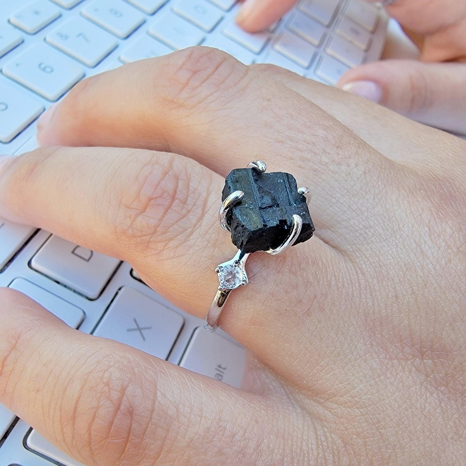 Raw Black Tourmaline Ring - Uniquelan Jewelry