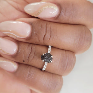 Raw Black Tourmaline Tiny Ring - Uniquelan Jewelry