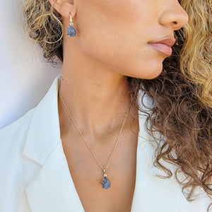 Raw Blue Sapphire Necklace - Uniquelan Jewelry