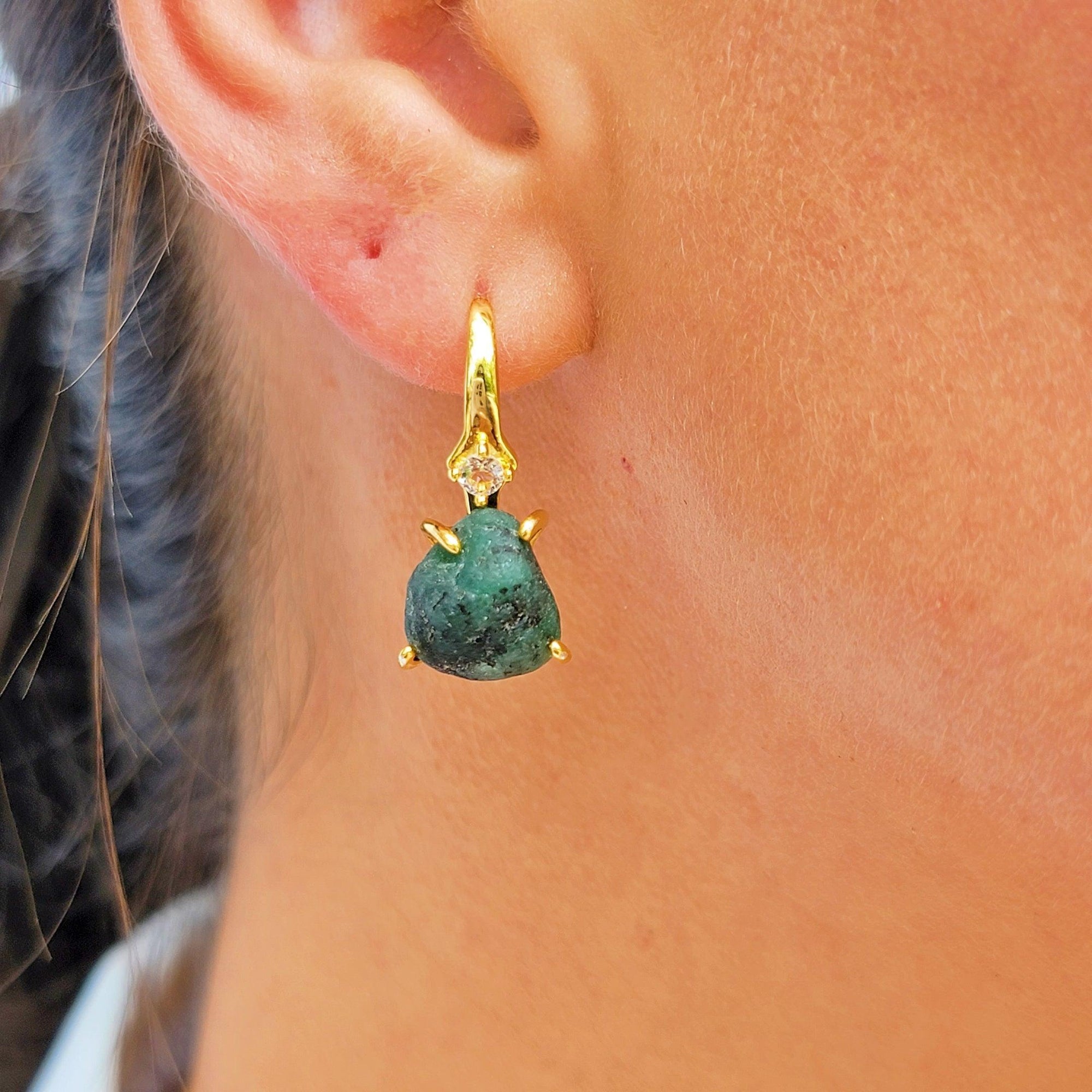 Raw Emerald Drop Earrings - Uniquelan Jewelry