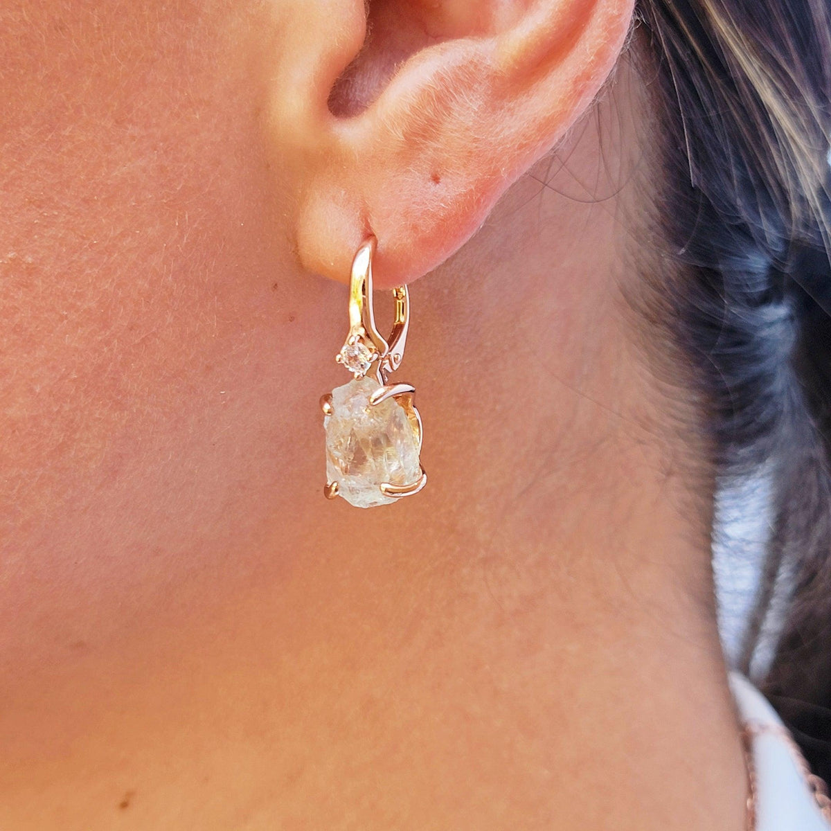 Raw Green Amethyst Drop Earrings - Uniquelan Jewelry