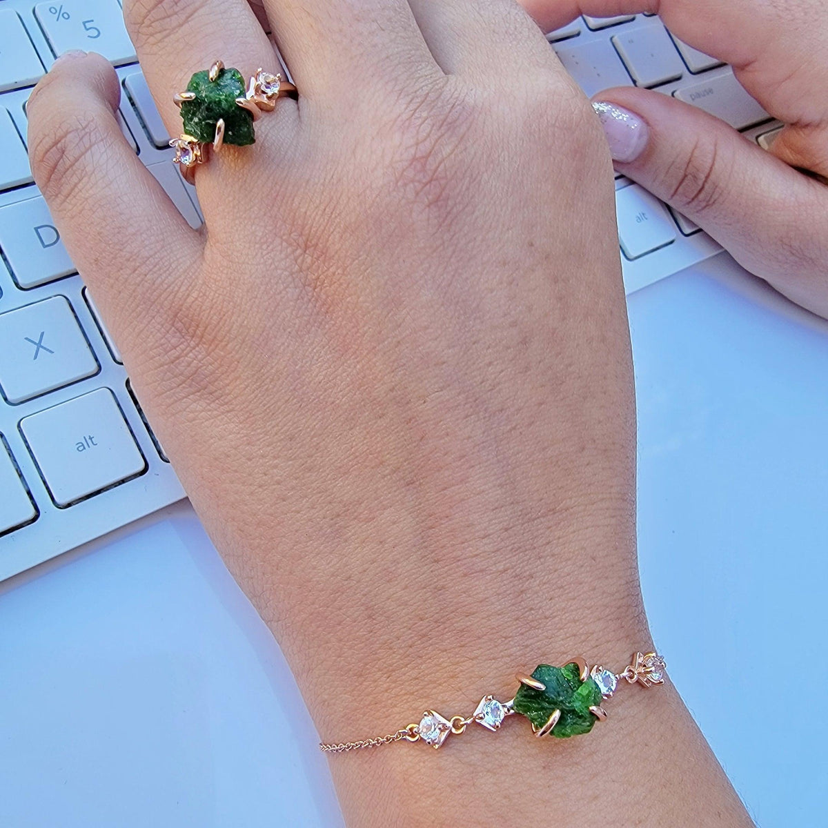 Raw Green Tourmaline Bracelet Set - Uniquelan Jewelry