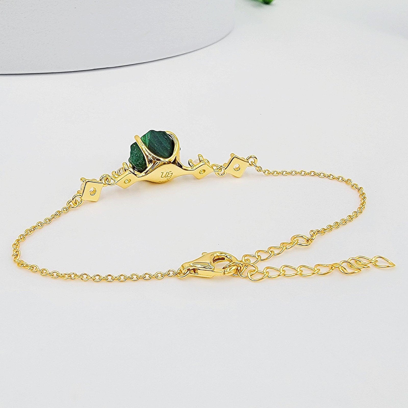 Raw Green Tourmaline Chain Bracelet - Uniquelan Jewelry
