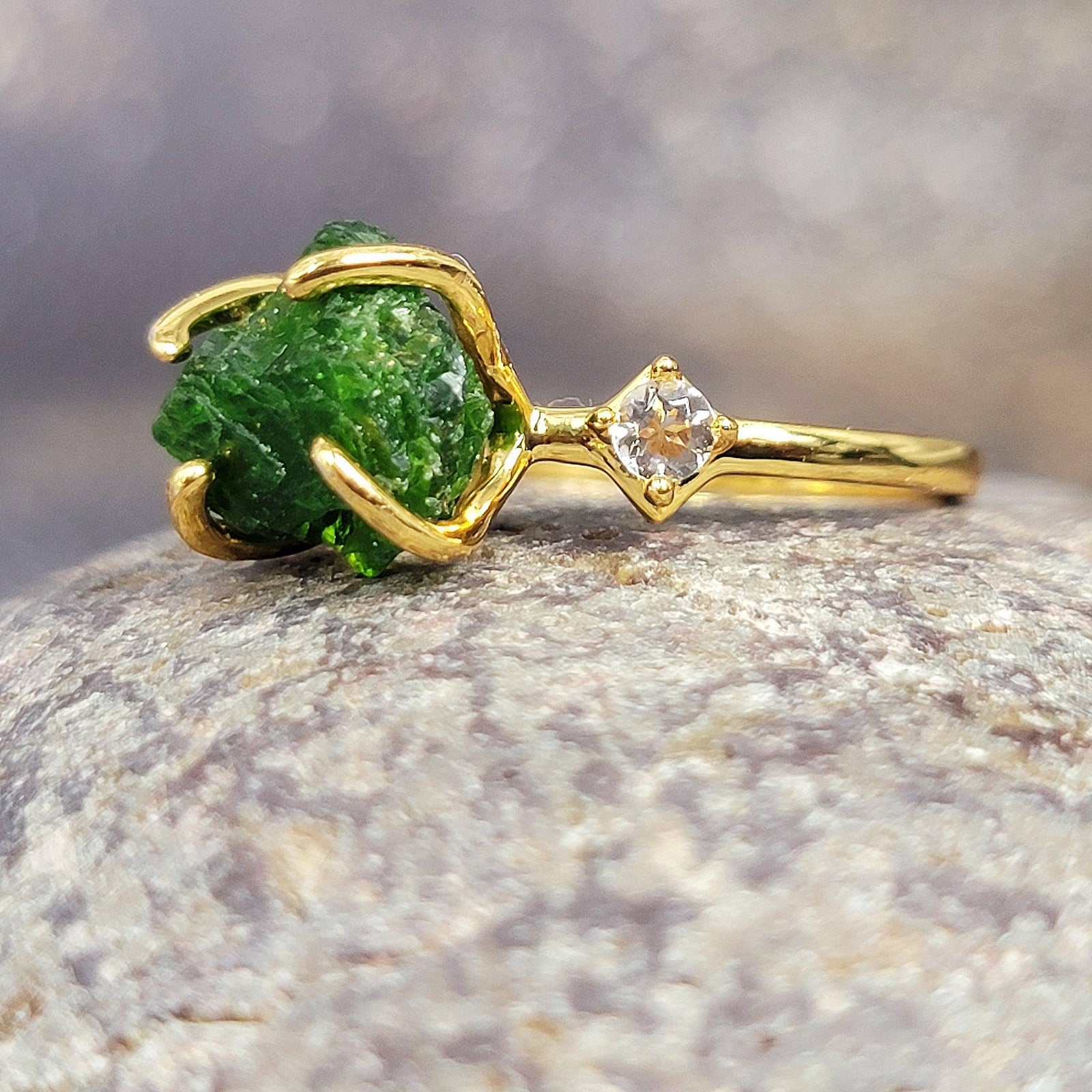 Raw Green Tourmaline Ring - Uniquelan Jewelry