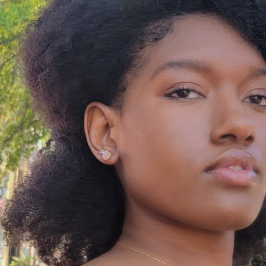 Raw Rose Quartz Stud Earrings - Uniquelan Jewelry