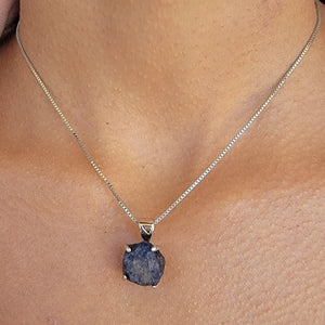 Raw Sapphire Pendant Necklace - Uniquelan Jewelry