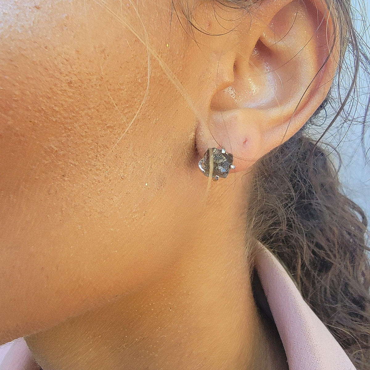 Raw Smoky Quartz Stud Earrings - Uniquelan Jewelry